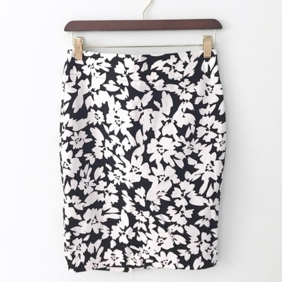 Ann Taylor LOFT Skirt